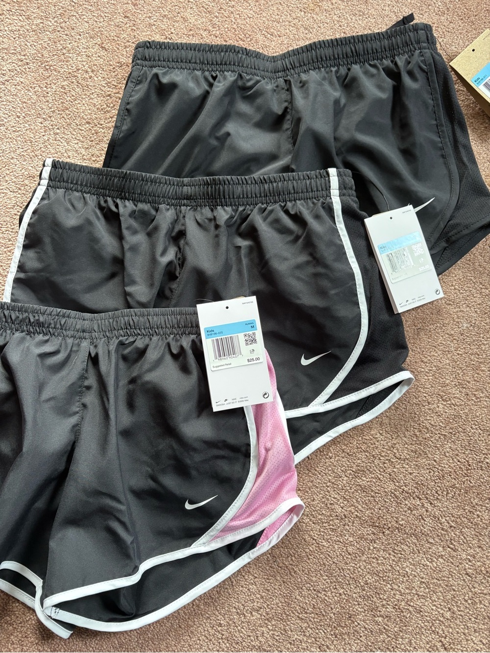 Nike Kids Girls lot set bundle of 3 athletic sports shorts size medium NWT